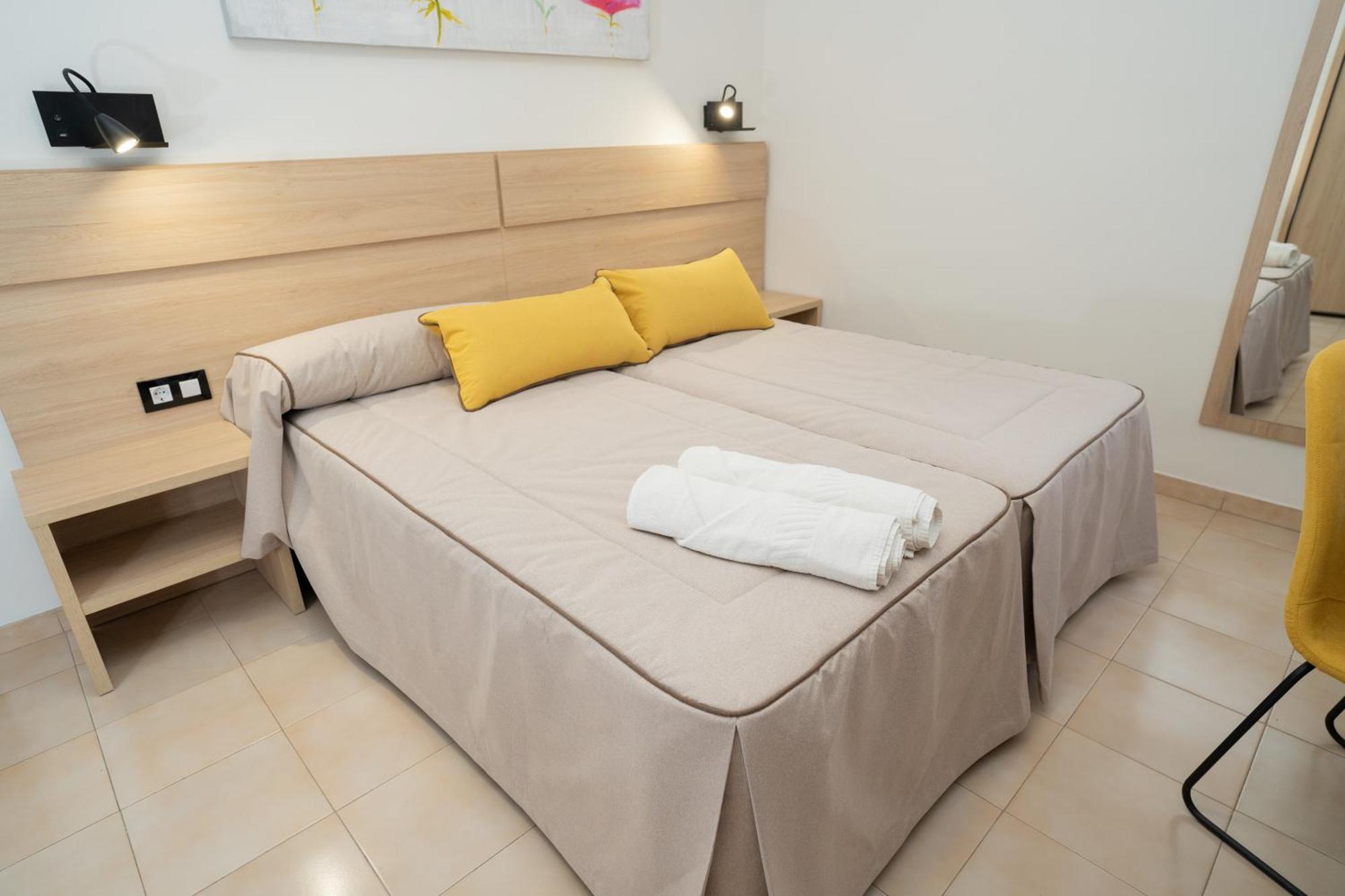 Hotel La Perdi Sant Mateu Kültér fotó